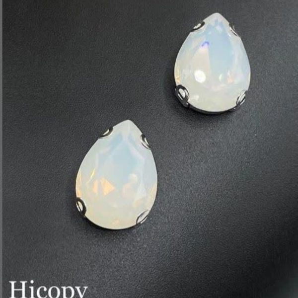 نگین های کپی اشک سایز 13*18سفید مات H109