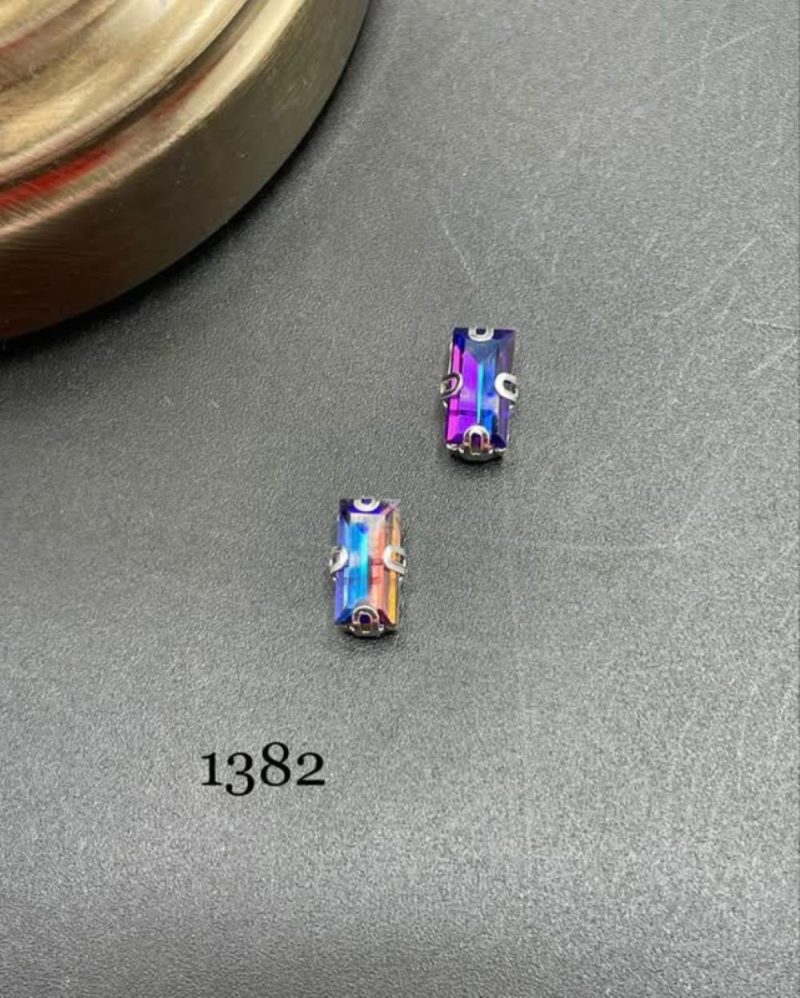 نگین باگت به ابعاد 10*5 آبی 7 رنگ       1382 - Image 1