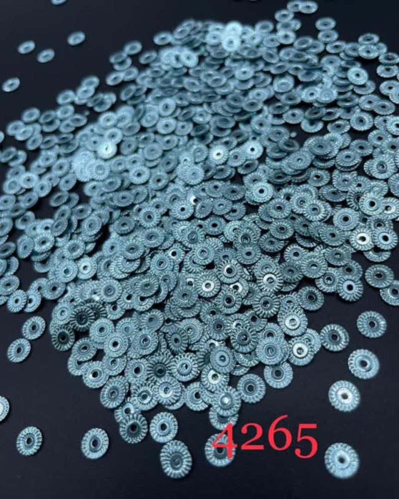 پولک 5 مم چرخدنده ایی سبز نقره ای براق کد: 4265 - Image 1