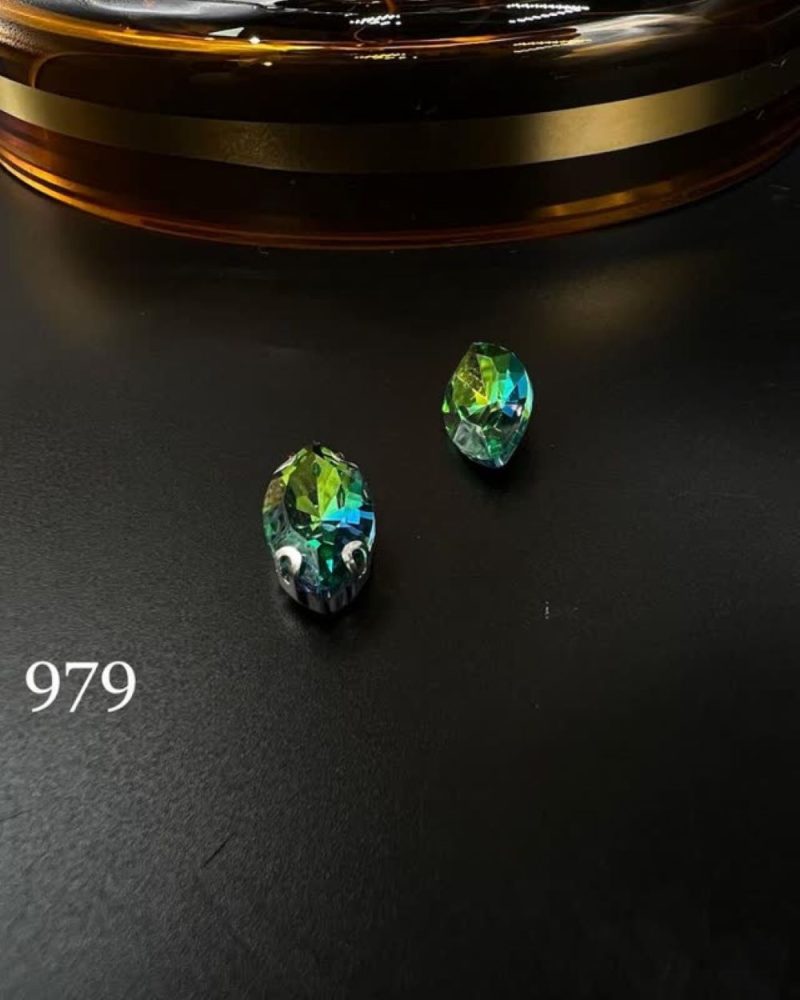 نگین مارکیز سبز ابی تیره سایز 9*18 کد 979 - Image 1