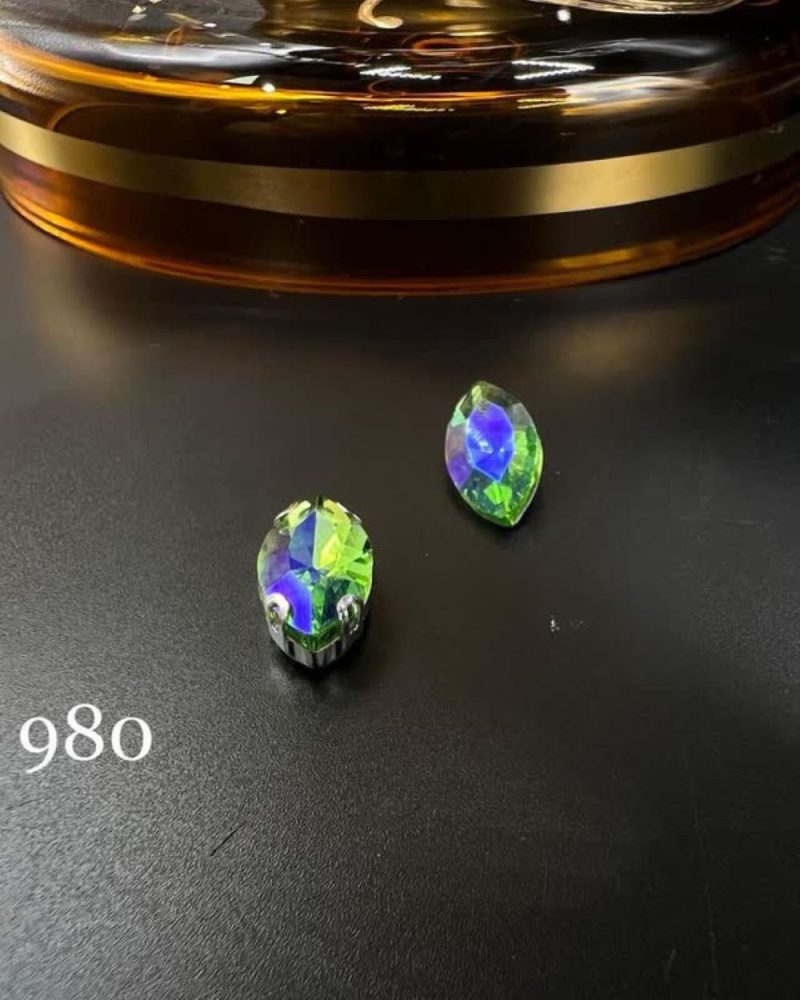 نگین مارکیز سبز ابی هفت رنگ  سایز 9*18 کد 980 - Image 1