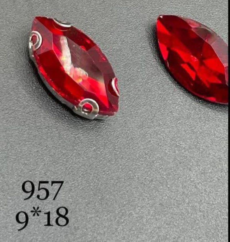 مارکیز قرمز سایز 9*18 کد: 957 - Image 1