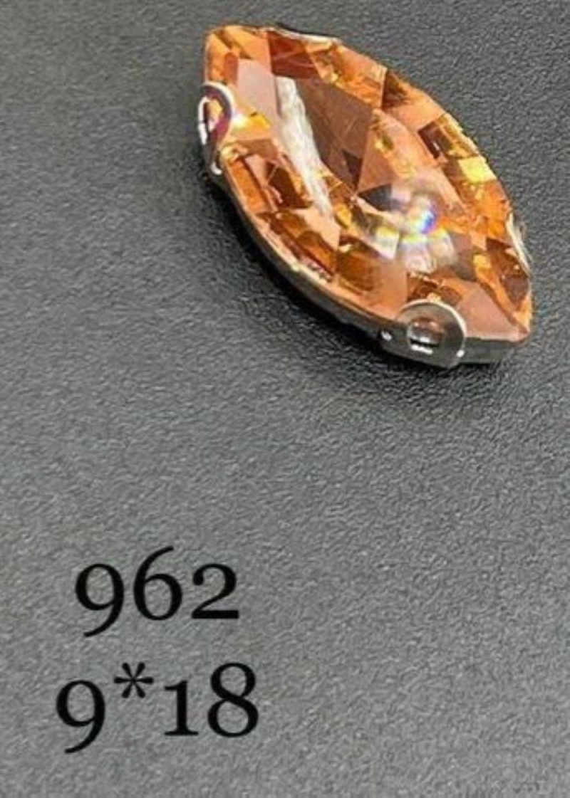 نگین مارکیز هلویی سایز 9*18 کد: 962 - تصویر 1