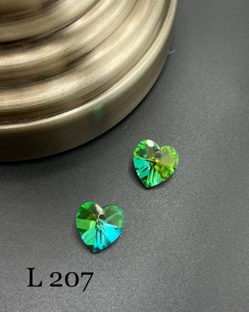 کریستال طرح قلب های کپی سواروسکی سایز 10 سبز هفت رنگ       L207 - Image 1