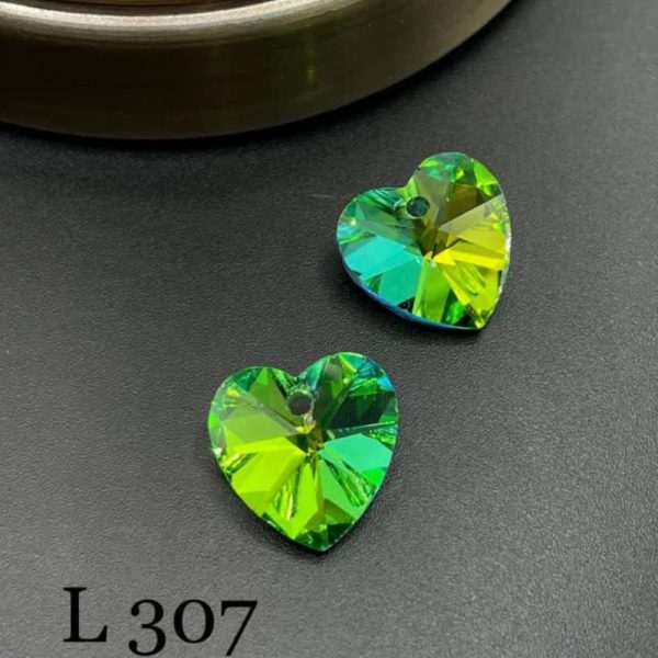 کریستال طرح قلب سواروسکی سایز 14 سبز کاهویی L307