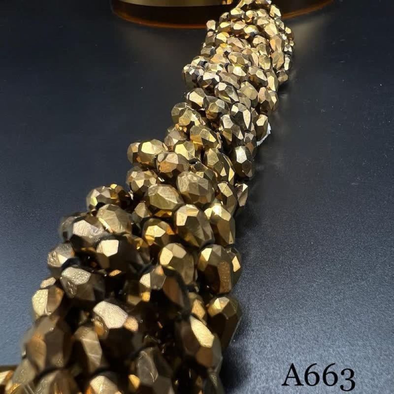 کریستال دو طرف سوراخ سایز ۵*۷ مسی متالیک کد:A663 - Image 1