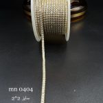 نگین متریzirconسایز ۲*۲نقره ای پایه طلایی mn0404