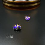 نگین مثلث برمودا ۱۲*۱۲ بنفش هفت رنگ تیره ۱۴۲۵