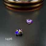 نگین مثلث برمودا ۱۲*۱۲ بنفش هفت رنگ روشن ۱۴۲۶